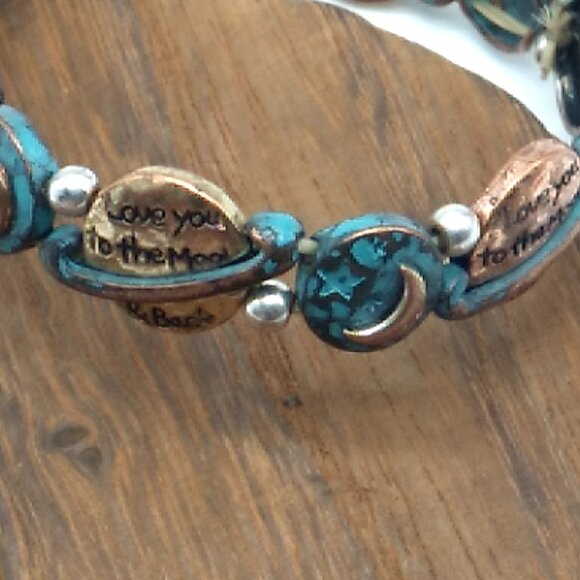 Love You To The Moon & Back Celestial Stretch Disc Bracelet - Picture 5 of 16
